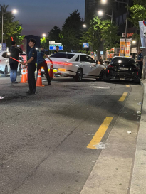 실시간)) 이태원에 택시가 차2대 들이박음 ㄷㄷ