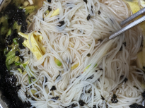 오늘점심 국수 먹을건데 보실래요