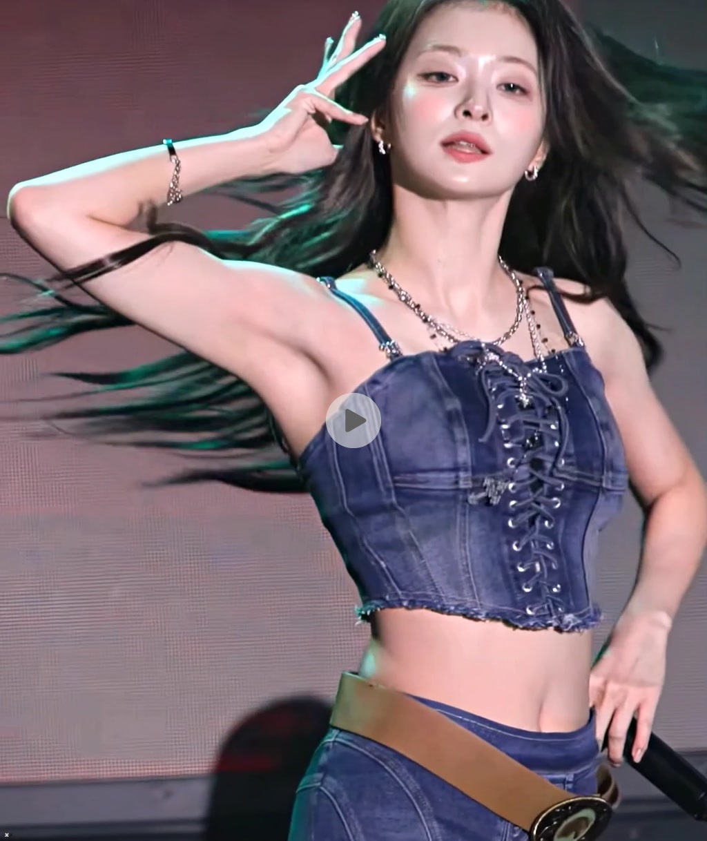 물 오른 이나경 최근 폼 ㄷㄷ