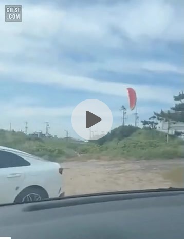 제주 패러글라이딩 감전사