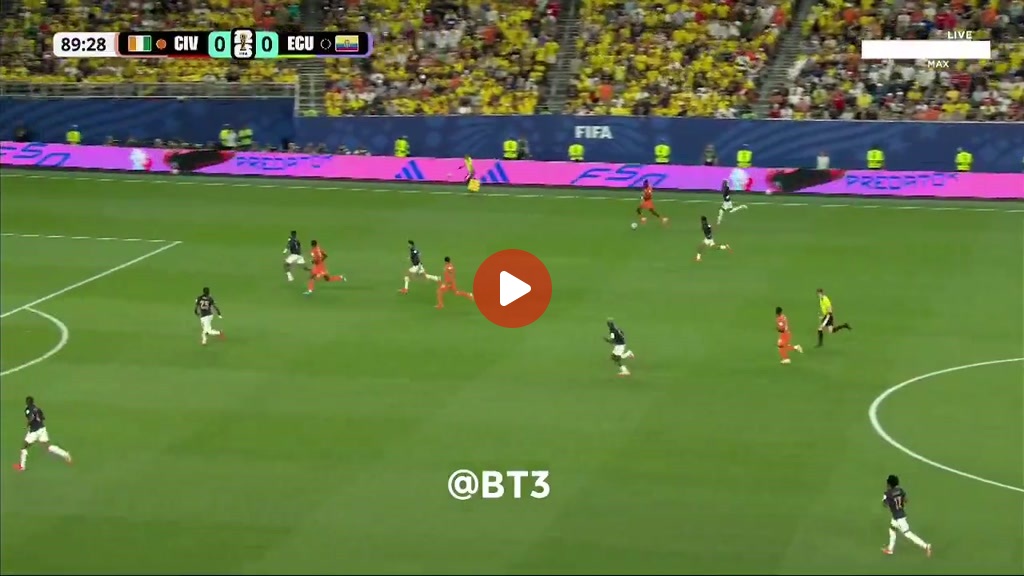 코트디 디알로 골장면
