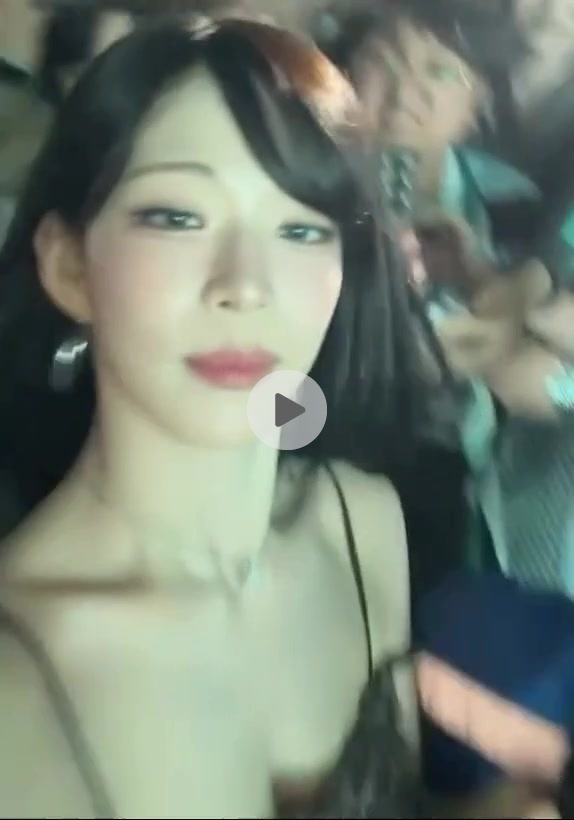 호피원피스 이채영
