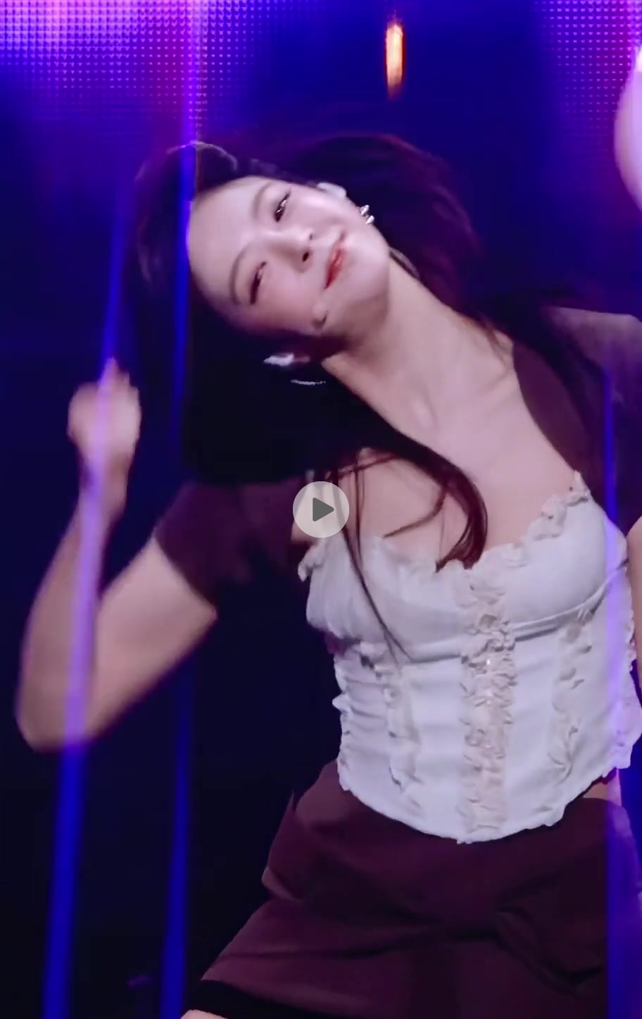 있지 리아